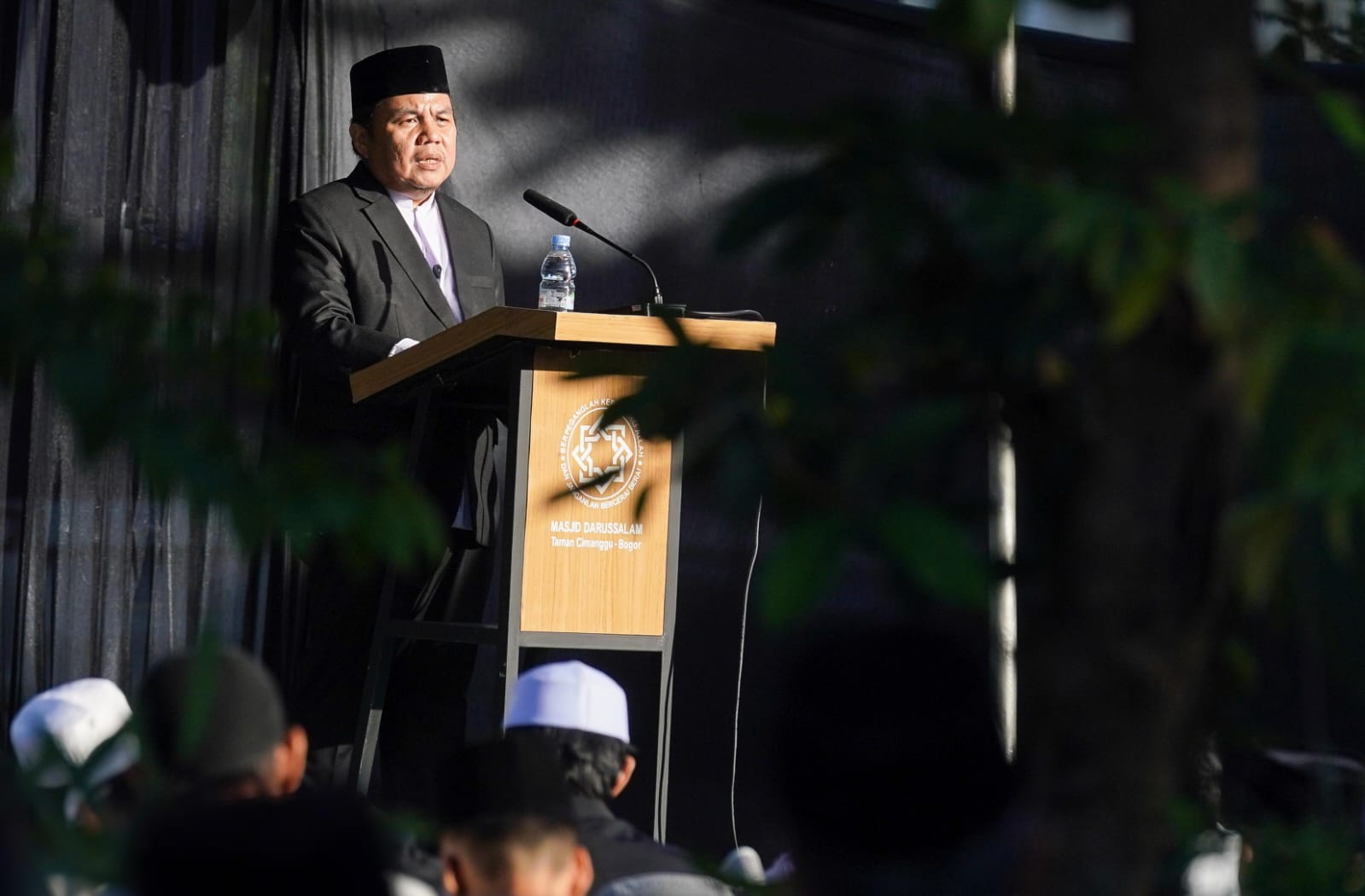Ketua DPRD Kota Bogor Jadi Khotib Idul Adha 1447 H, Ajak Jamaah Teladani Nabi Ibrahim AS
