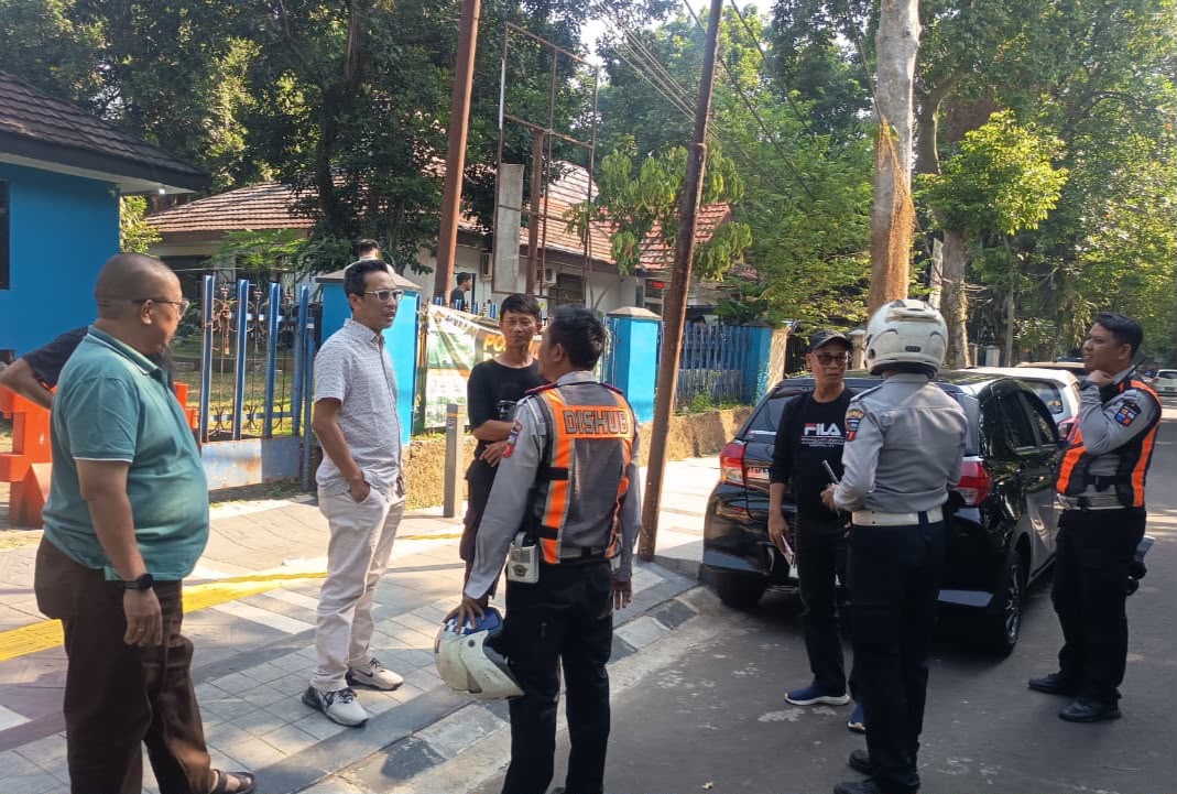 Aroem Resto Raup Keuntungan dari Parkir Liar, Libatkan Petugas Khusus