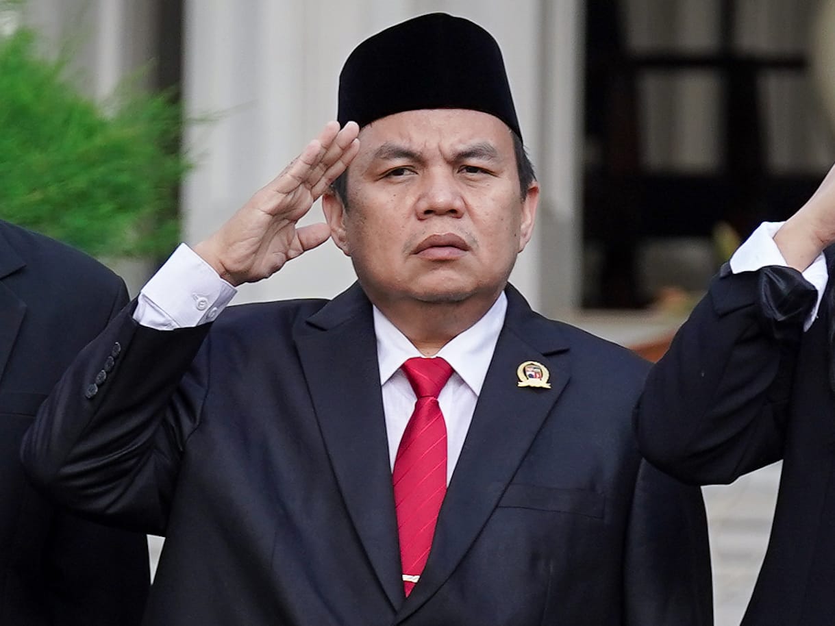Pahlawan di Lingkungan Kita