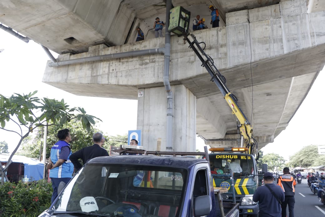 Jalan Sholeh Iskandar Kembali Terang, Perbaikan Dilakukan Bertahap