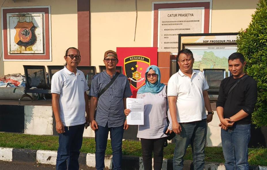 Diduga Sebar Fitnah, YS Dilaporkan Wartawan ke Polisi