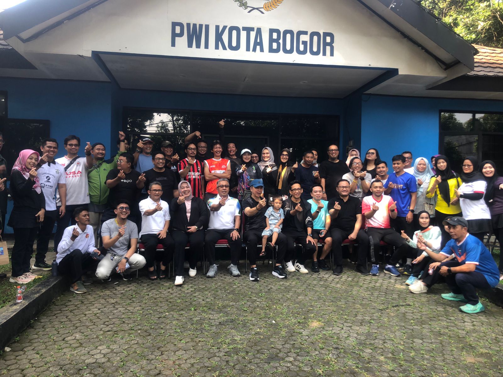 Senam Bareng Wartawan, Dedie Rachim Sanjung Program PWI Kota Bogor