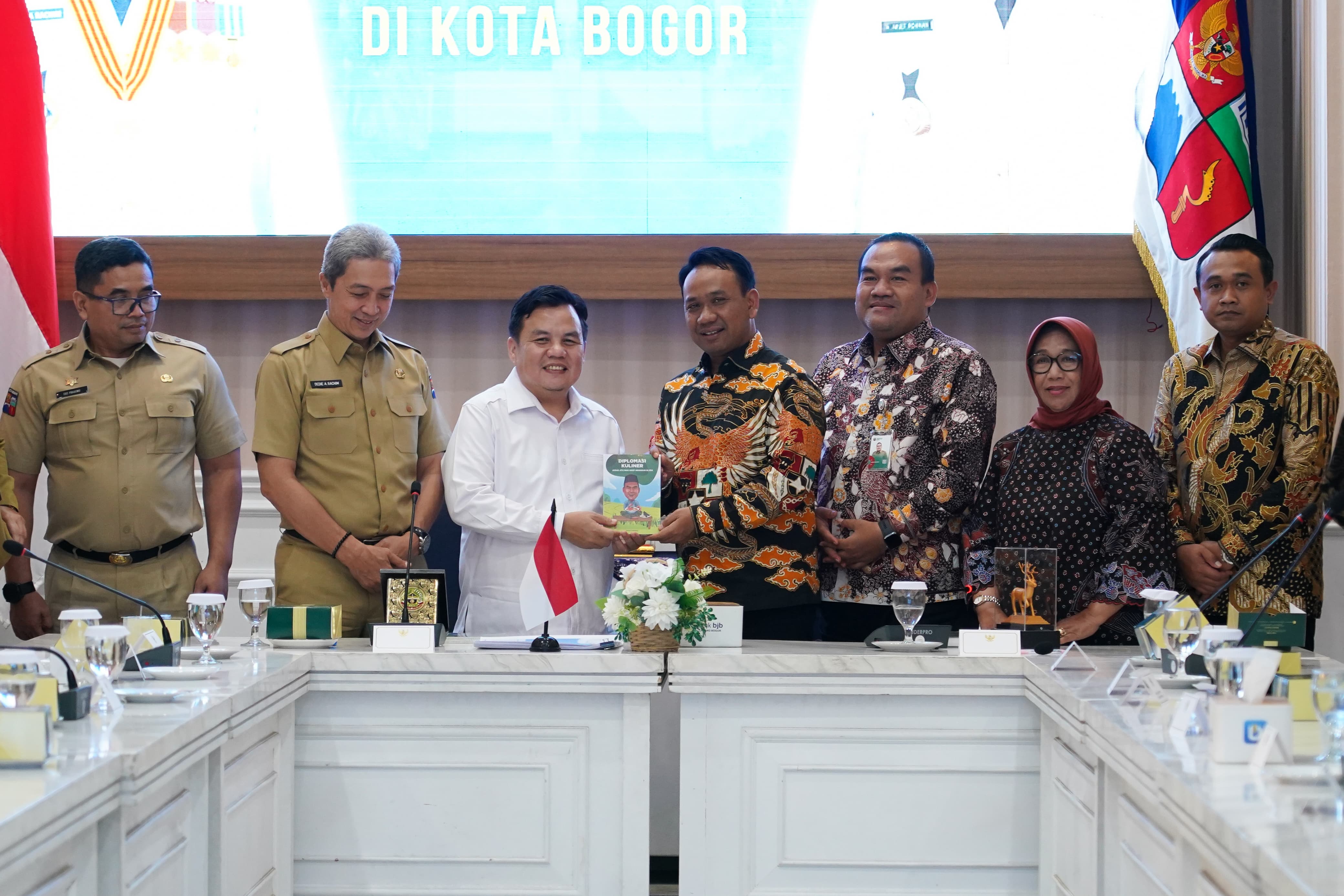Ketua DPRD Kota Bogor Terima Kunjungan Kerja Pemkab Blora, Jelaskan Perda Sistem Pertanian Organik