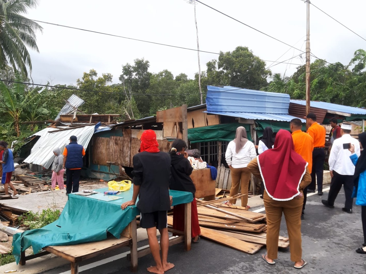 Dua Petugas Keamanan Menjadi Korban Akibat Angin Kencang di Karimun