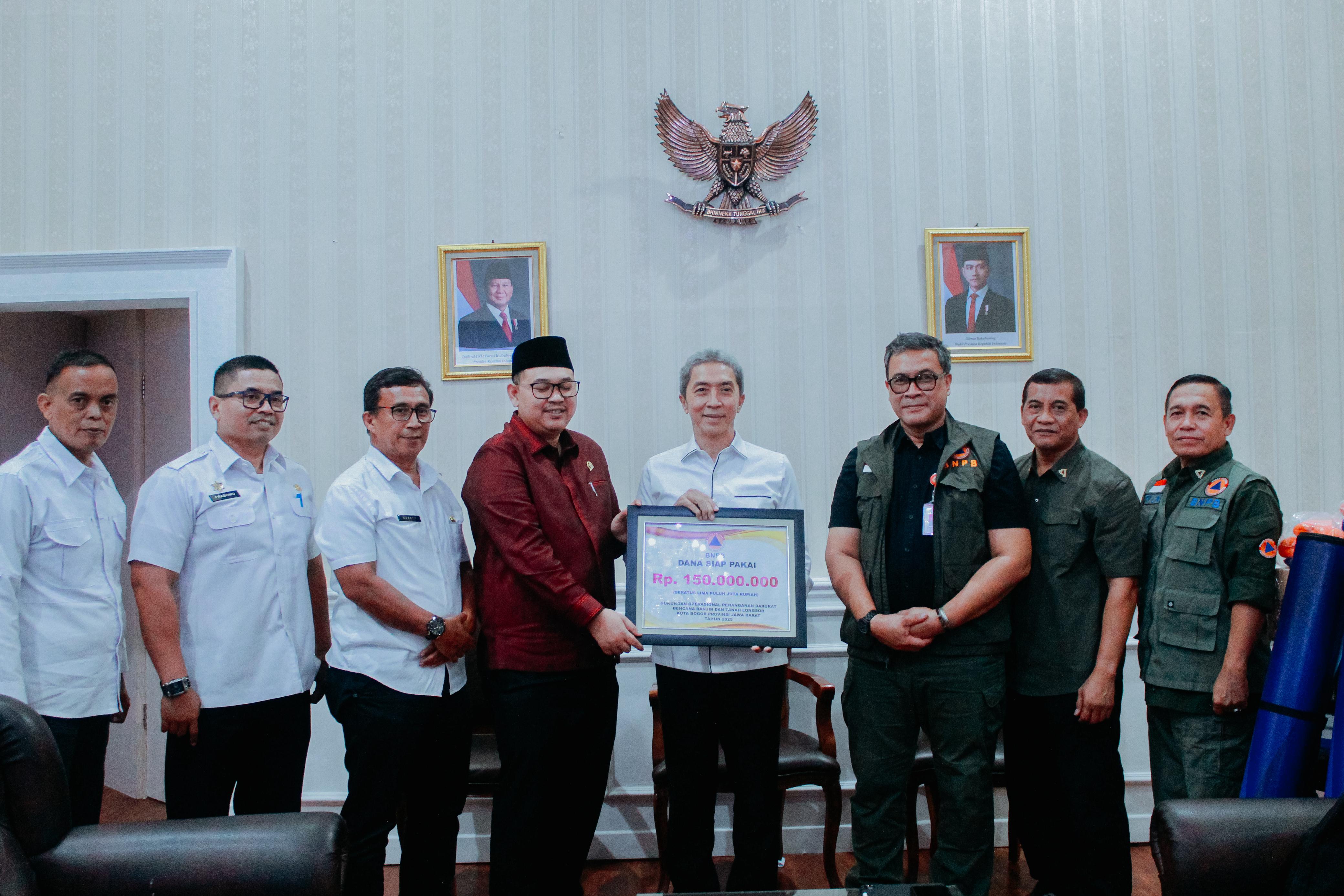 Pemkot Bogor Terima Bantuan Darurat Bencana dari BNPB dan DPR RI    
