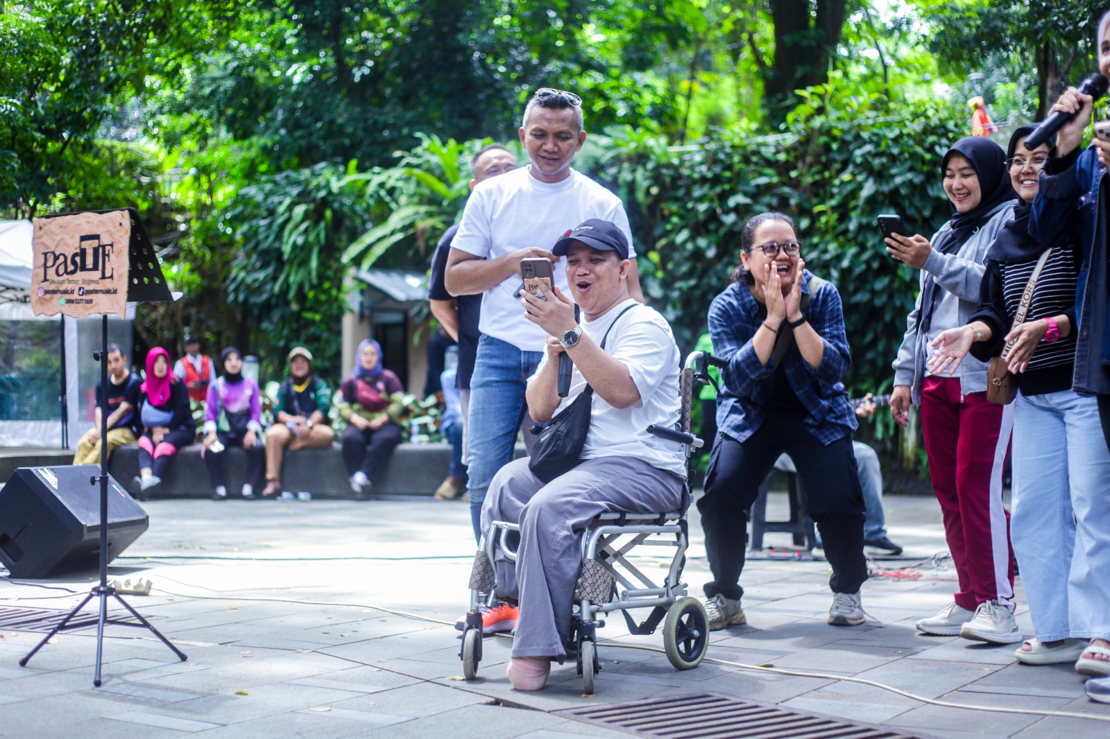 Antusias Masyarakat Kota Bogor Pecah Padati Aksi Peduli Bencana Aceh dan Sumatera 