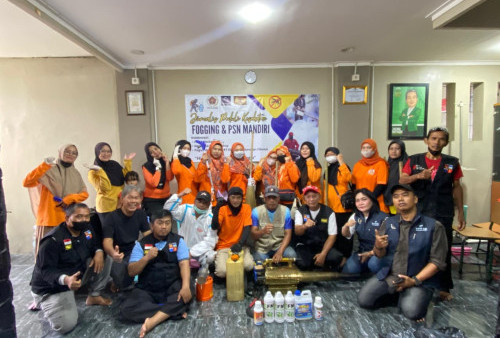 Cegah Penularan Meluas, PWI Kota Bogor dan Gentama Media Dukung Fogging Mandiri PSN di Cibuluh 