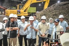 Menteri Lingkungan Hidup, Hanif Faisol Satset Selesaikan Polemik Sampah