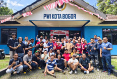 Kadispora Jabar Ikuti Jumat Sehat Program Olahraga Konsistensi Jurnalis PWI Kota Bogor 