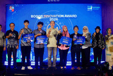 Wali Kota Bogor Serahkan Penghargaan Bogor Innovation Award 2026 